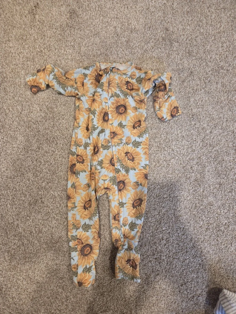 Sweet Bamboo Sunflower Print Zip-Up Footed Sleeper | 3-6 Months